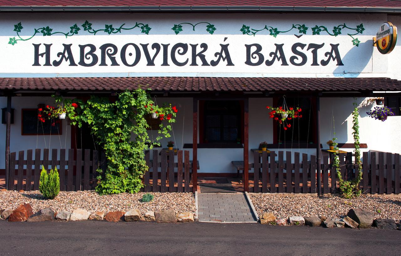 Penzion Habrovicka Basta Ústí nad Labem Dış mekan fotoğraf